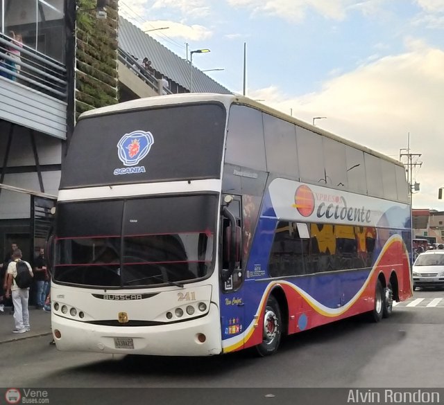 Expresos Occidente 241 por Alvin Rond�n