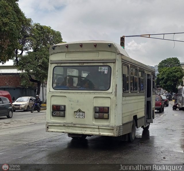 DC - S.C. Plaza Espa�a - El Valle - Coche 105 por Jonnathan Rodr�guez