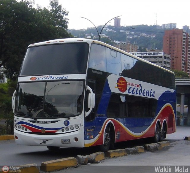 Expresos Occidente 382 por Waldir Mata