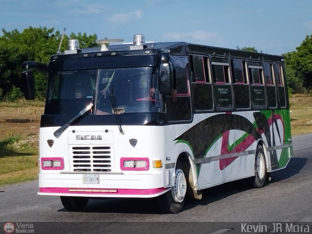 Particular o Desconocido 0503 por Kevin Mora