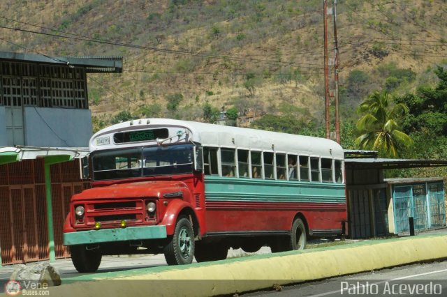 AR - Uni�n de Conductores Luxor 48 por Pablo Acevedo