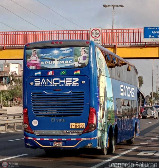 Expreso Snchez S.R.L 852 por Leonardo Saturno
