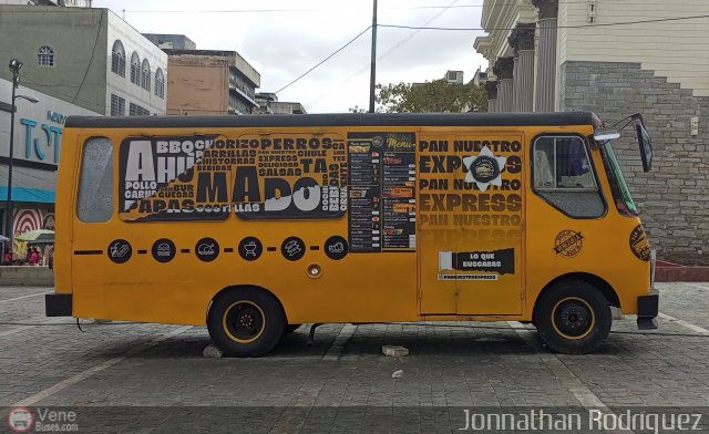 Particular o Desconocido 2222 por Jonnathan Rodr�guez