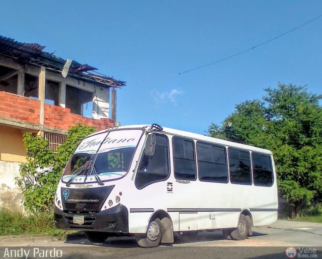 Particular o Desconocido ND por Andy Pardo