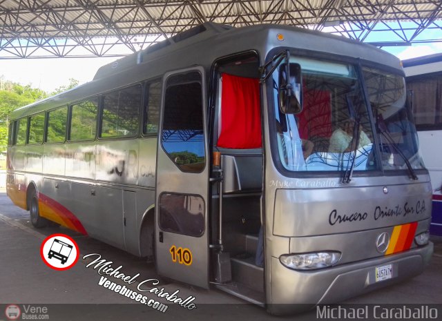 Cruceros Oriente Sur 110 por Michael Caraballo