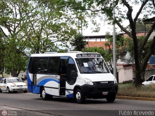 Particular o Desconocido 98 por Pablo Acevedo