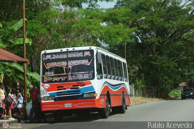 Expresos J�uregui 084 por Pablo Acevedo