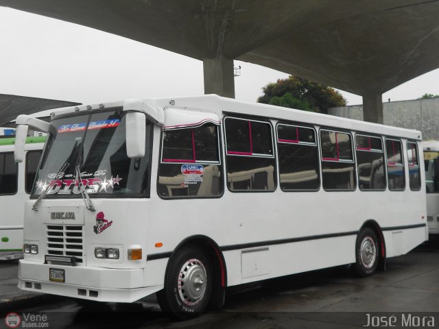 A.C. L�nea Libertador 34 por Jos� Mora