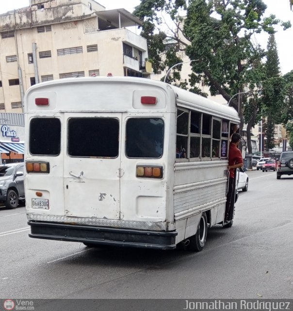 A.C. L�nea R�o Cristal 012 por Jonnathan Rodr�guez