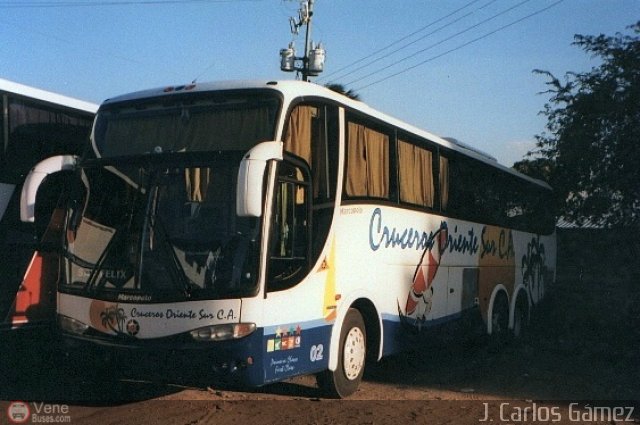 Cruceros Oriente Sur 152 por J. Carlos G�mez