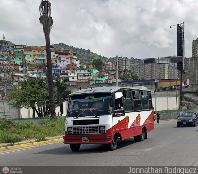 DC - S.C. Plaza Espa�a - El Valle - Coche 152 por Jonnathan Rodr�guez
