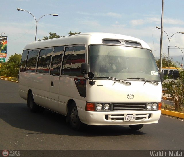 Particular o Desconocido 967 por Waldir Mata