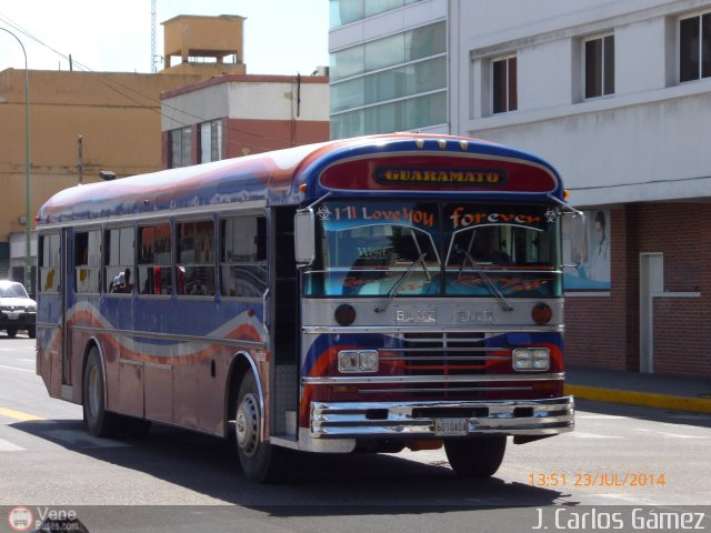 Universitarios y Escolares 111 por J. Carlos G�mez