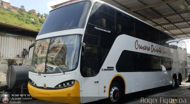 Cruceros Oriente Sur 123 por Alvin Rondn