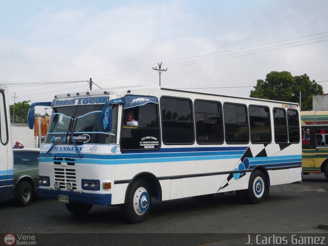 L�nea Tocar S.C. 44 por J. Carlos G�mez