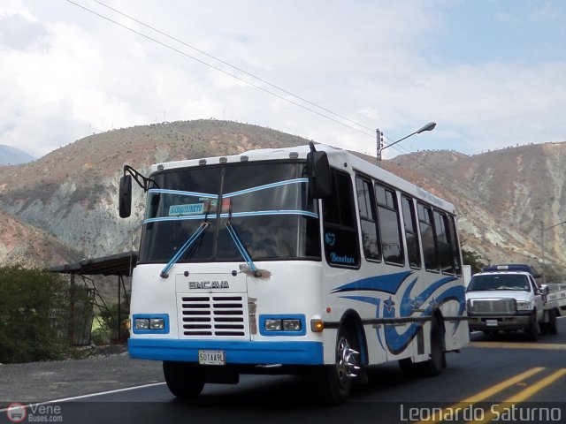 L�nea Los Andes S.C. 072 por Leonardo Saturno