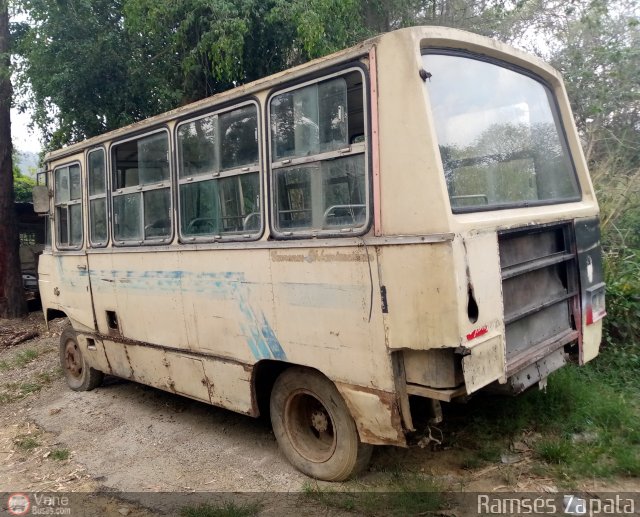 En Chiveras Abandonados Recuperacin  por Ramss Zapata