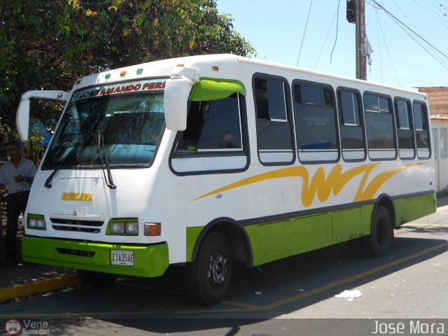 TA - A.C. L�nea Jos� Amando P�rez 18 por Jos� Mora