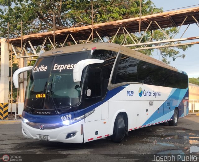 Unitransco S.A. 9629 por Joseph Puello