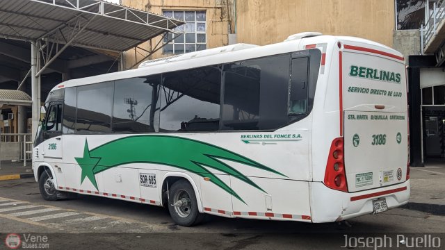 Berlinas del Fonce 3186 por Joseph Puello