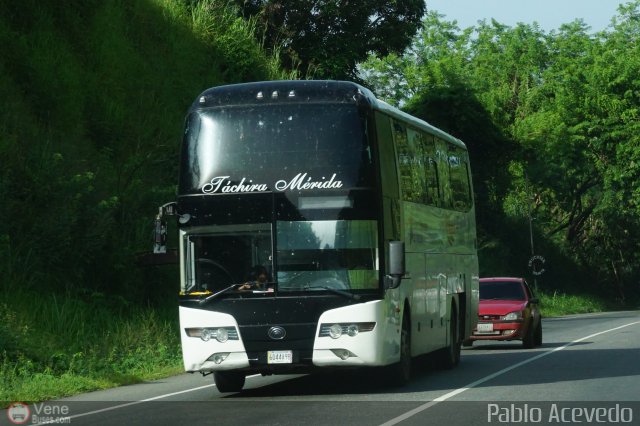 A.C. Mixta de Transporte T�chira M�rida R.L. 2001 por Pablo Acevedo