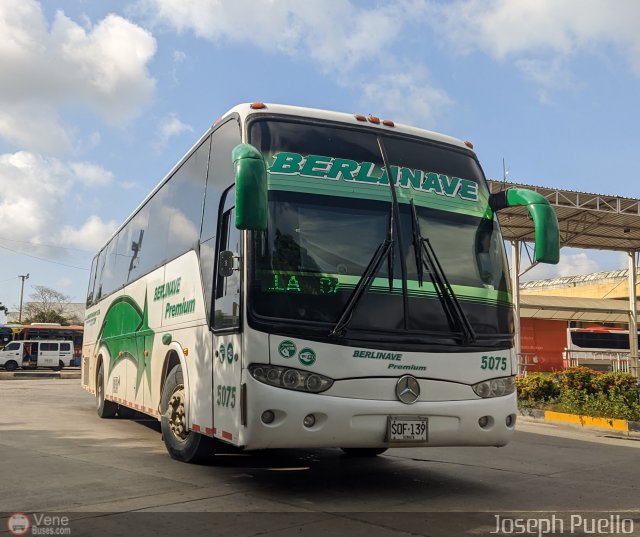 Berlinas del Fonce 5075 por Joseph Puello