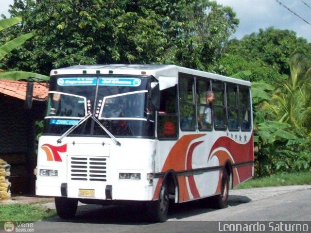 S.C. L�nea Transporte Expresos Del Chama 188 por Leonardo Saturno