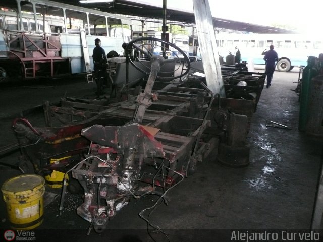 En Chiveras Abandonados Recuperación 30 por Alejandro Curvelo