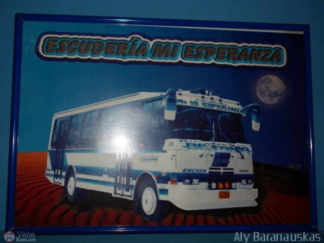 Cat�logos Folletos y Revistas 174 por Aly Baranauskas