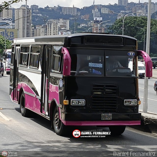 DC - U.C. Las Minas - Chacaito S.C. 077 por Daniel Fern�ndez