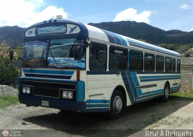 Línea El Rosario 09 por Eduard Delgado