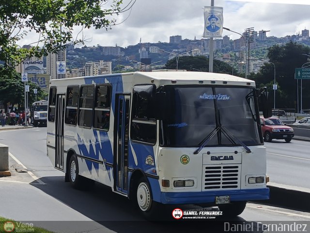 Coop. Transporte Menca de Leoni 055 por Daniel Fern�ndez