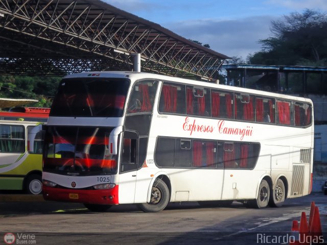 Expresos Camarg�i 1025 por Ricardo Ugas