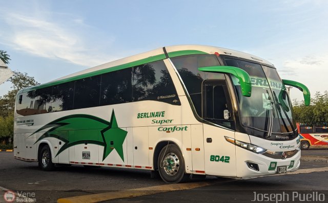 Berlinas del Fonce 8042 por Joseph Puello