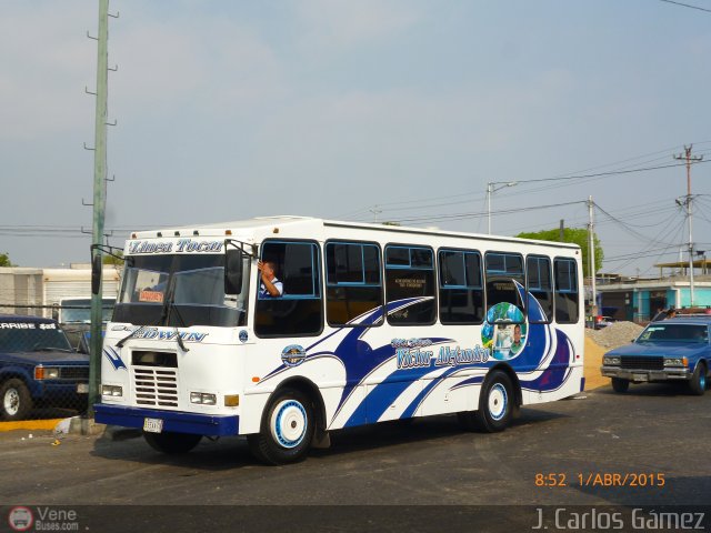 L�nea Tocar S.C. 32 por J. Carlos G�mez
