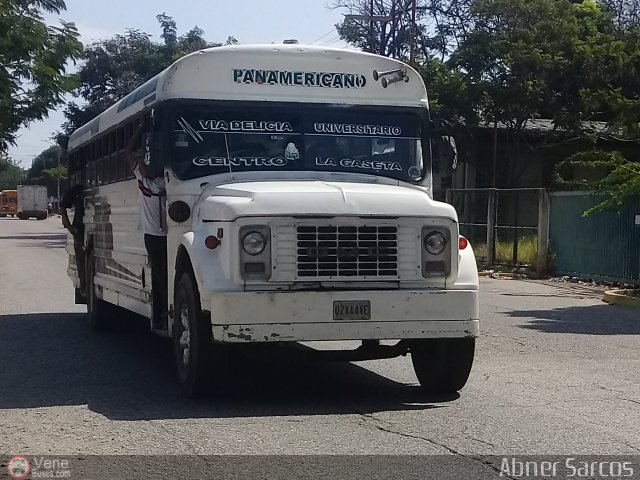 ZU - Colectivos Los Laureles C.A 12 por Abner Sarcos