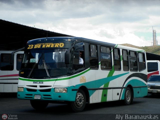 U.C. 23 de Enero 142 por Aly Baranauskas