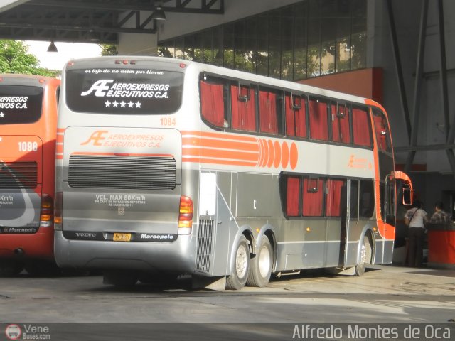 Aeroexpresos Ejecutivos 1084 por Alfredo Montes de Oca