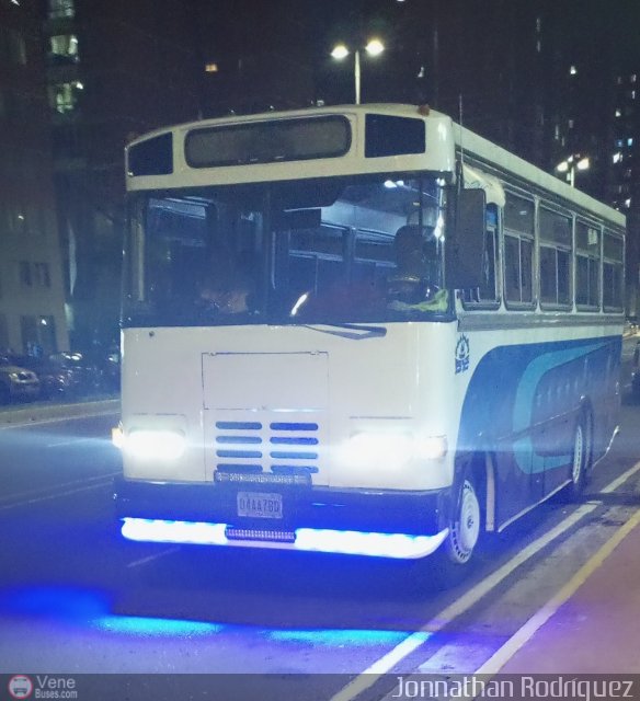 MI - Transporte Uniprados 051 por Jonnathan Rodr�guez