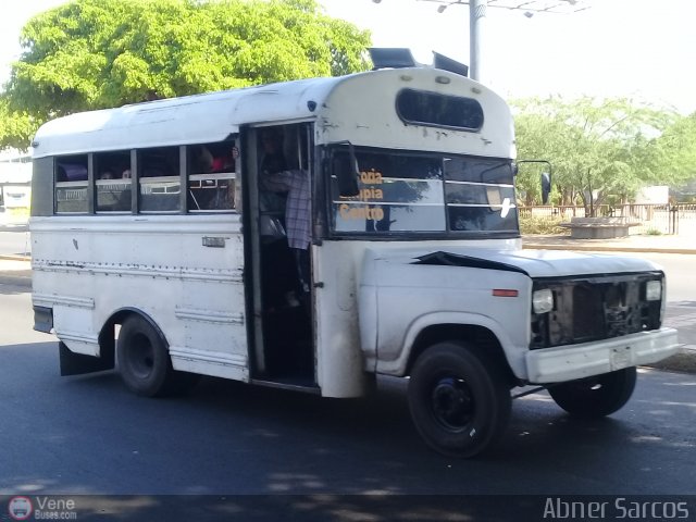 ZU - Colectivos La Limpia - La Estrella 033 por Abner Sarcos