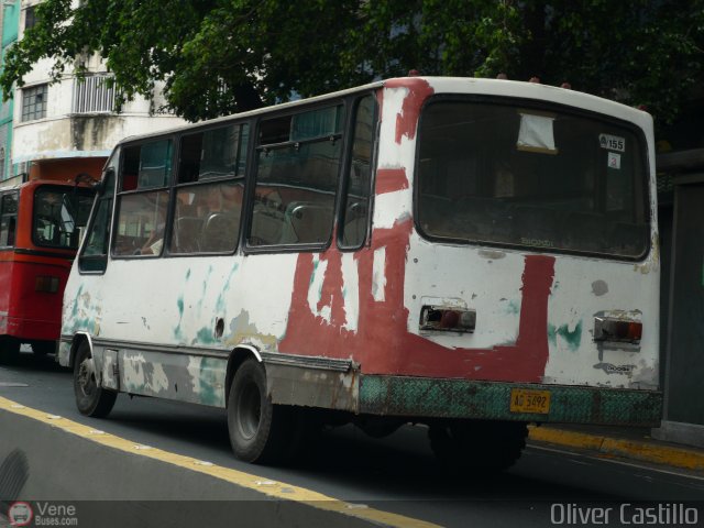 DC - S.C. Plaza Espa�a - El Valle - Coche 155 por Oliver Castillo