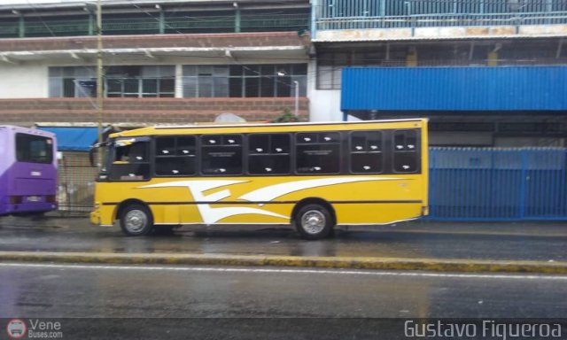 DC - A.C. de Transporte Roosevelt 042 por Gustavo Figueroa