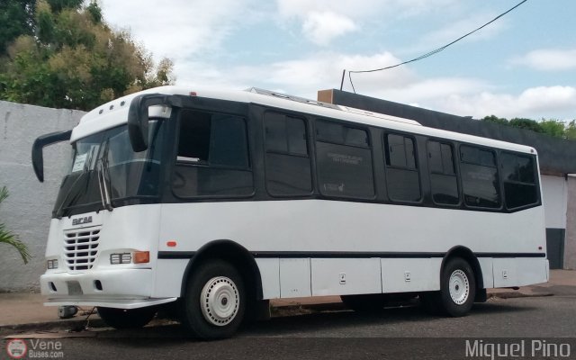 PDVSA Transporte de Personal 017 por Miguel Pino