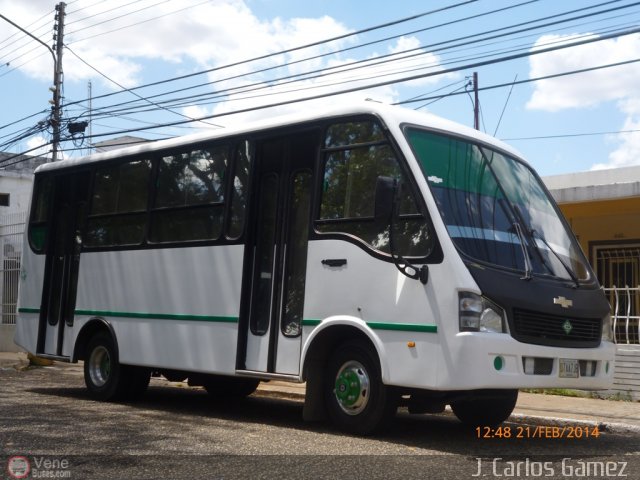 Particular o Desconocido 923 por Royner Tovar