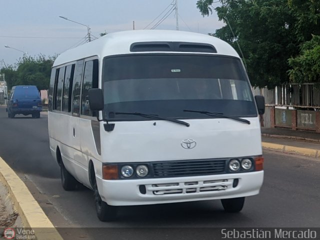 Uso Oficial Maracaibo-999 por Sebasti�n Mercado