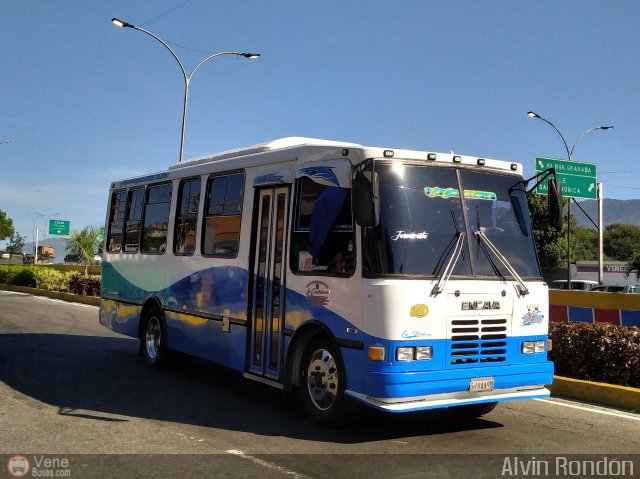 Coop. de Transporte La Candelaria 80 por Alvin Rond�n