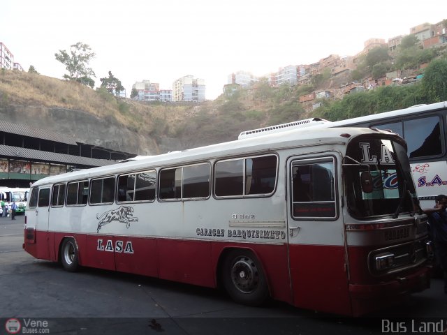 Lasa - L�nea Aragua S.A. 30 por Waldir Mata