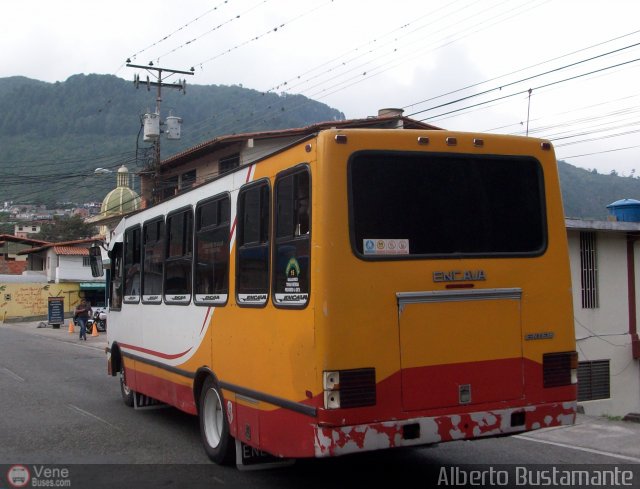 L�nea Rivas D�vila 0015 por Alberto Bustamante