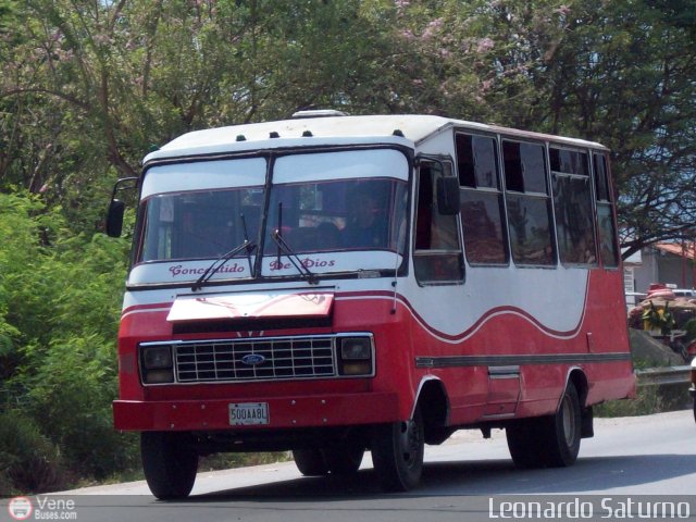 Particular o Desconocido 471 por Leonardo Saturno