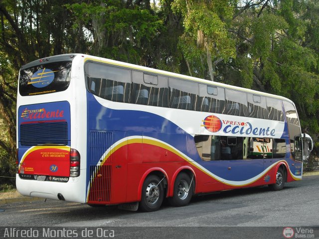 Expresos Occidente 091 por Alfredo Montes de Oca